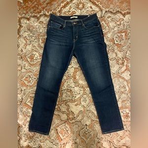 Mid-rise levi skinny jeans